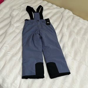 NWT Under Armour youth adjustable snow pants